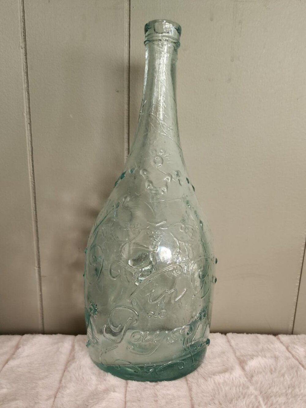 VINTAGE 1960s Embossed Light Green Glass "Vin de Pays" Wine Carafe